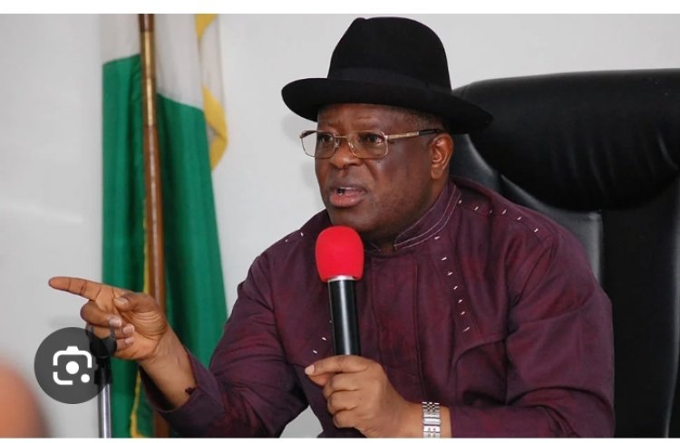 FG Threatens To Terminate Road Contract, Arrest Contractor For Poor Performance