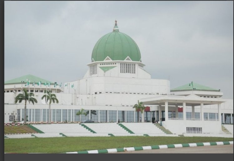 Three Senators, Reps Members Dump PDP For APC